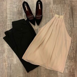 Nude women’s blouse‎